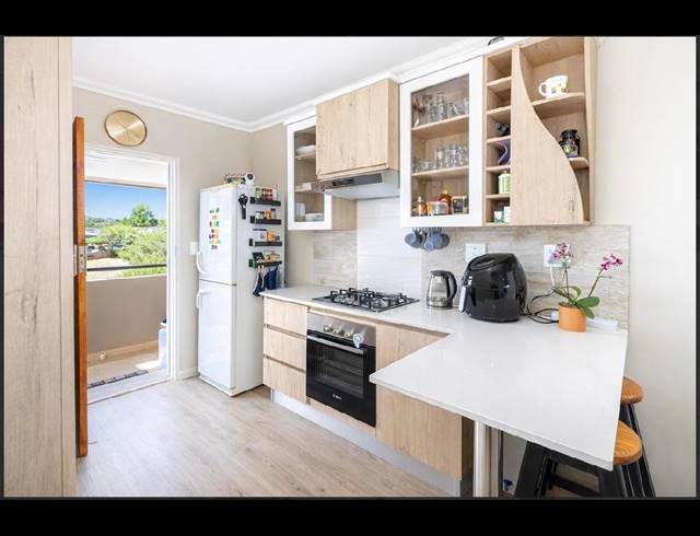 3 BEDROOM SECTIONAL TITLE FOR SALE IN MONTANA